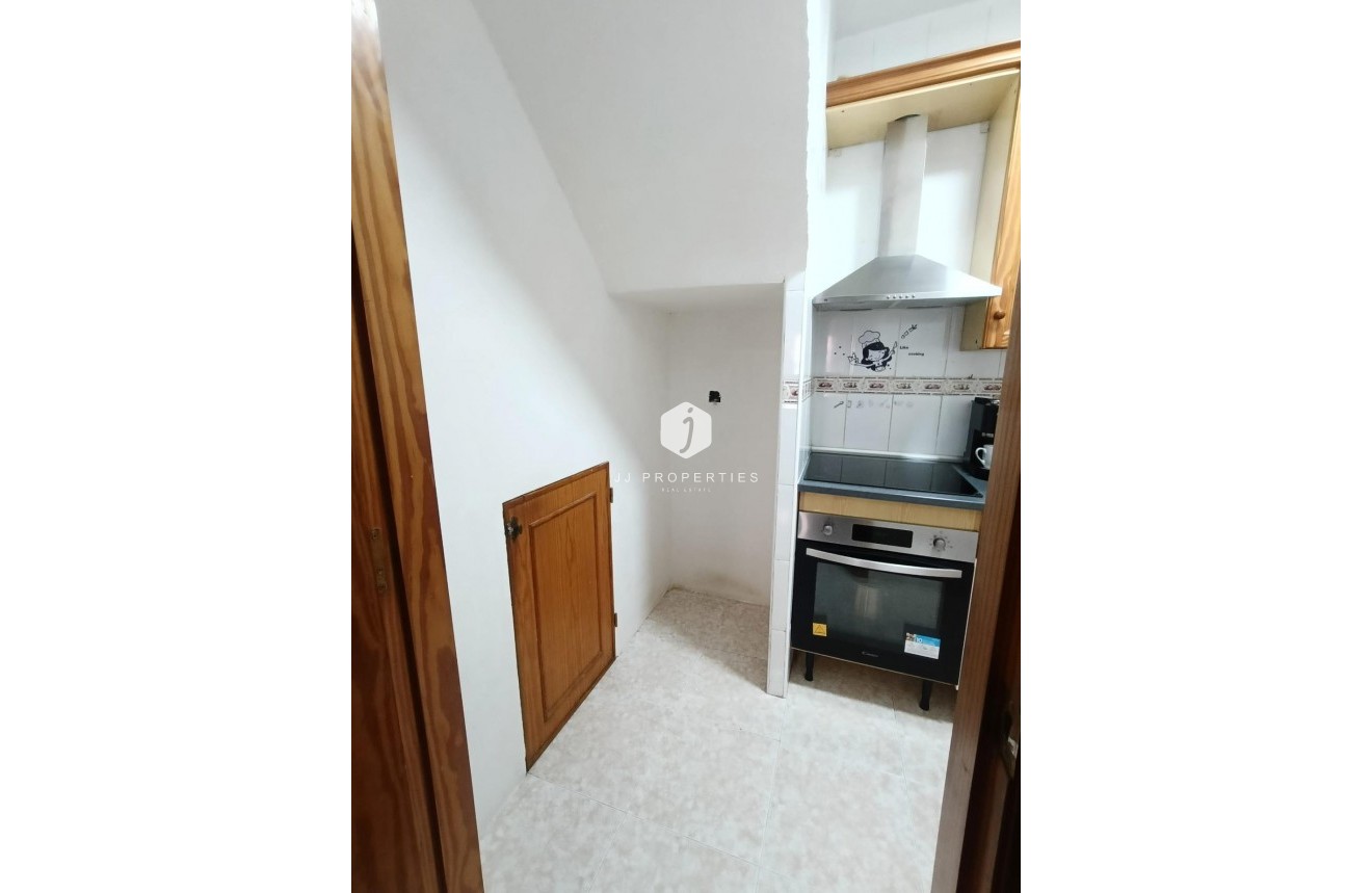 Resale - Chalet -
Torrevieja - Torretas