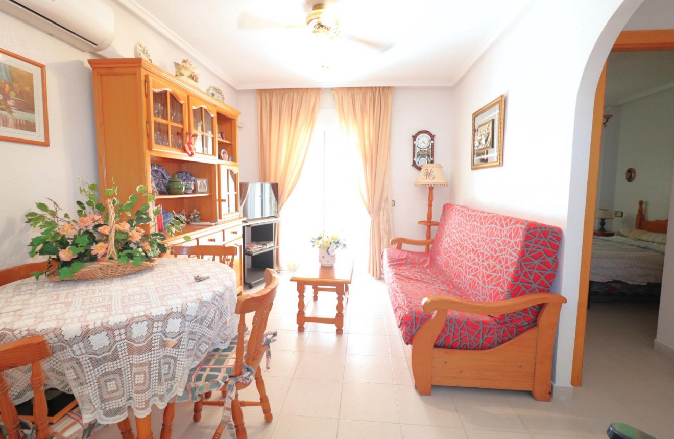 Resale - Apartment / flat -
Torrevieja - Acequion