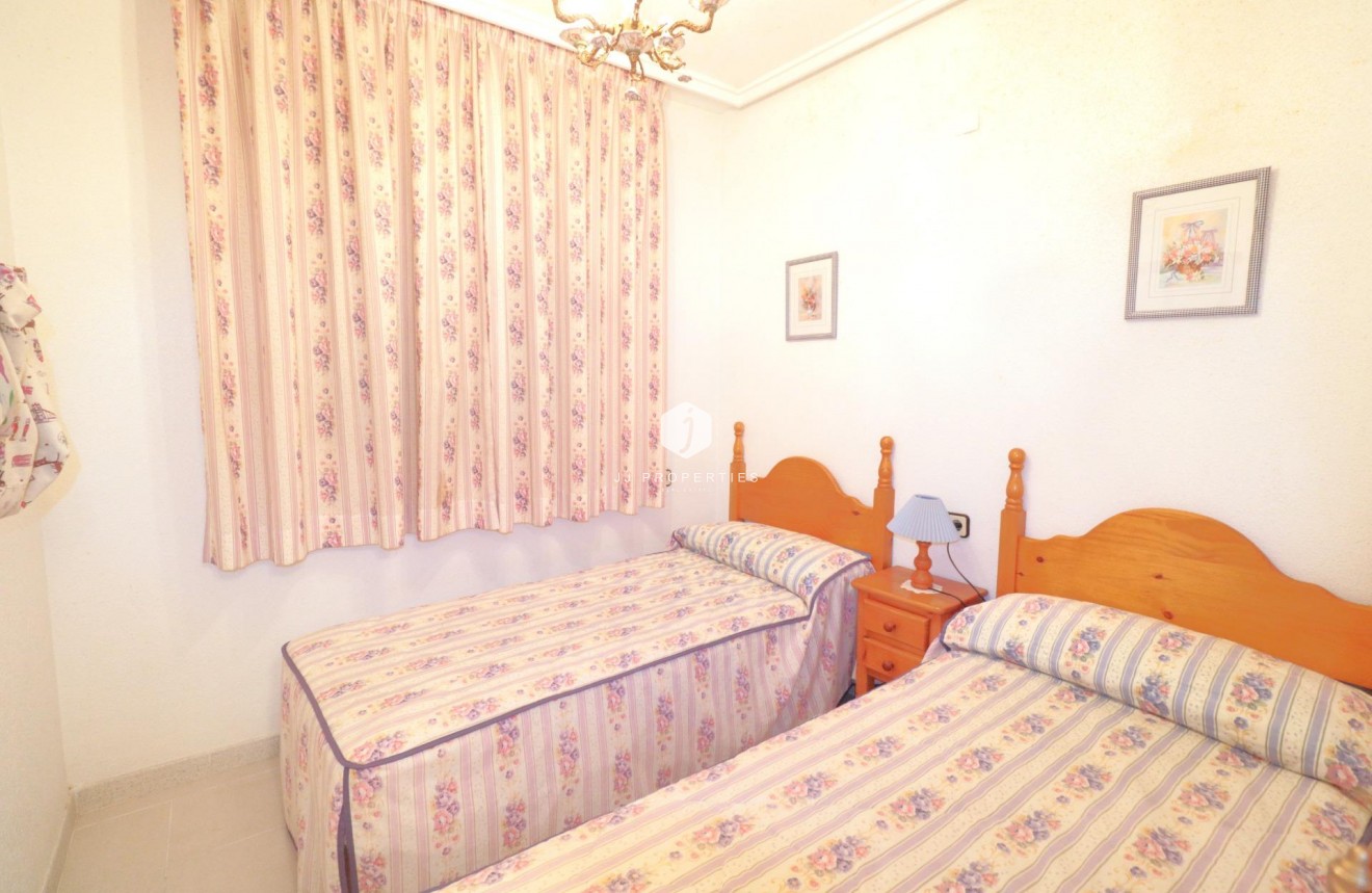 Resale - Apartment / flat -
Torrevieja - Acequion