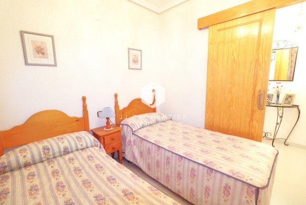 Resale - Apartment / flat -
Torrevieja - Acequion