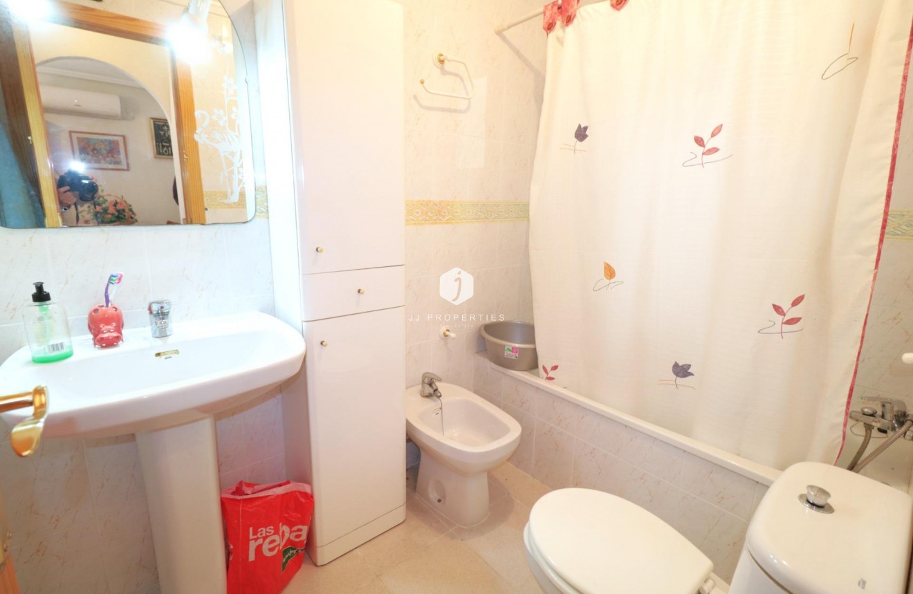 Resale - Apartment / flat -
Torrevieja - Acequion