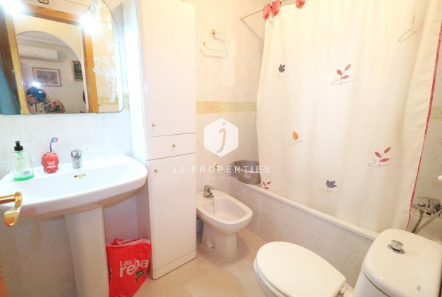 Resale - Apartment / flat -
Torrevieja - Acequion