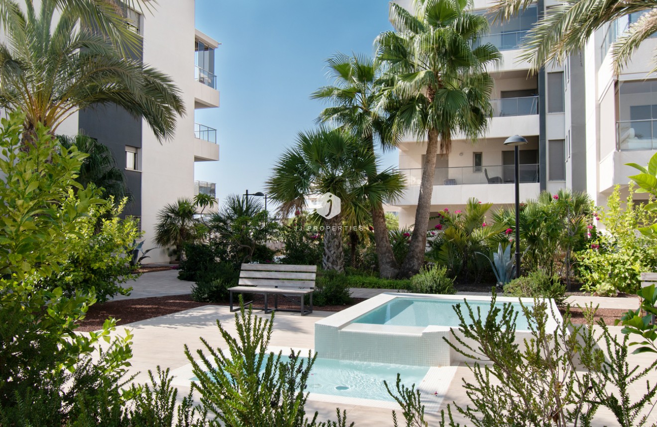 Resale - Apartment / flat -
Orihuela Costa - Los Dolses