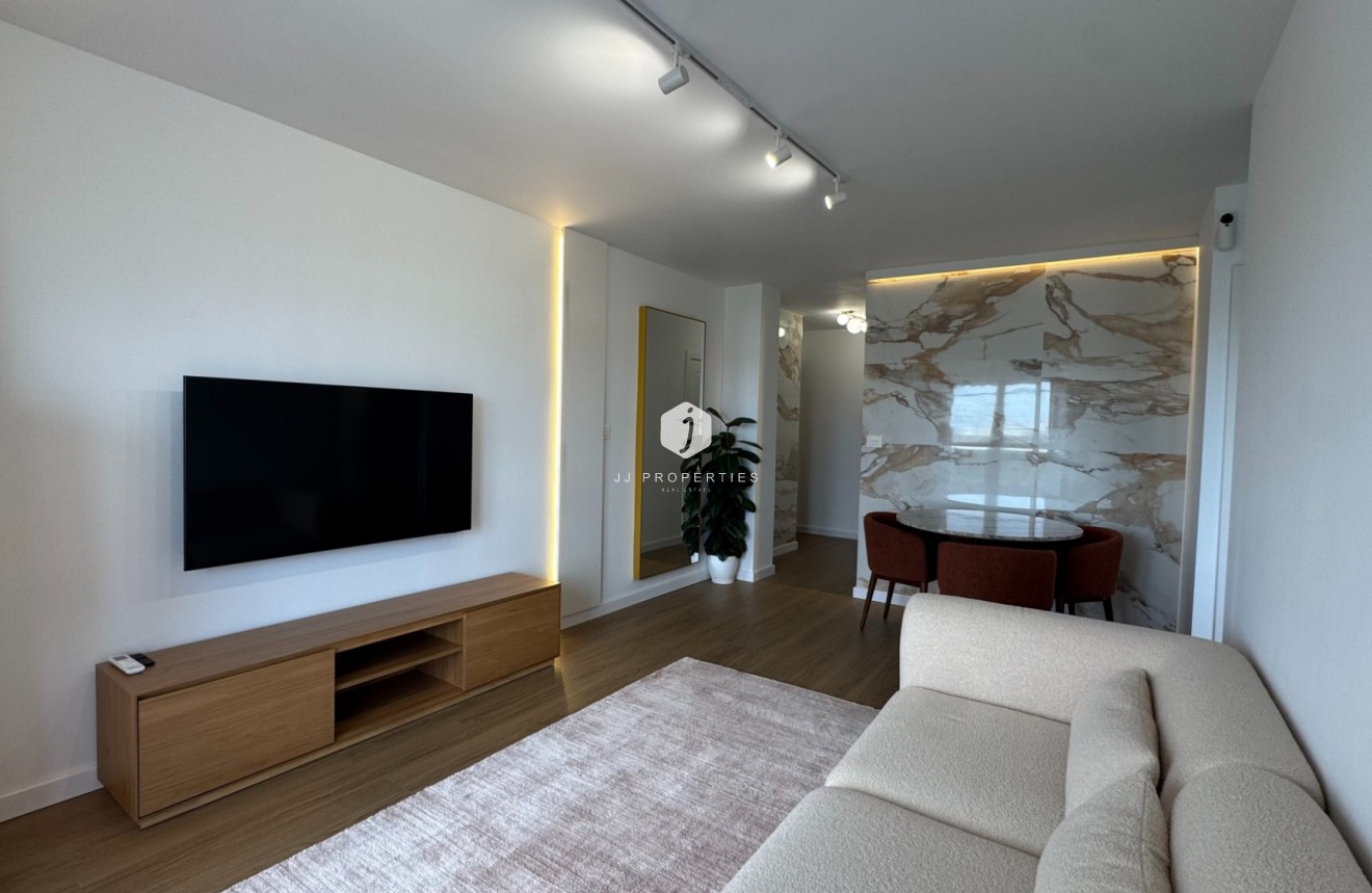 Resale - Apartment / flat -
Torrevieja - Costa Blanca