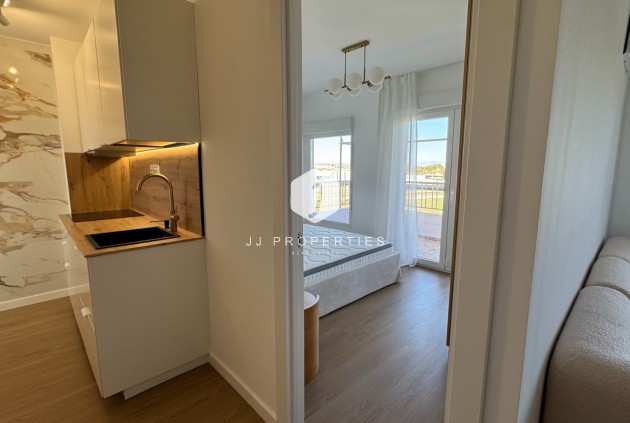 Resale - Apartment / flat -
Torrevieja - Costa Blanca