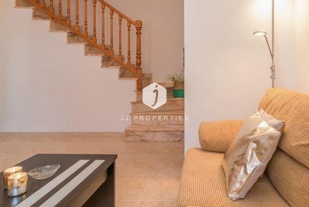 Resale - Chalet -
Orihuela Costa - Costa Blanca