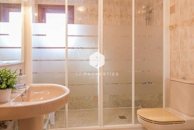 Resale - Chalet -
Orihuela Costa - Costa Blanca