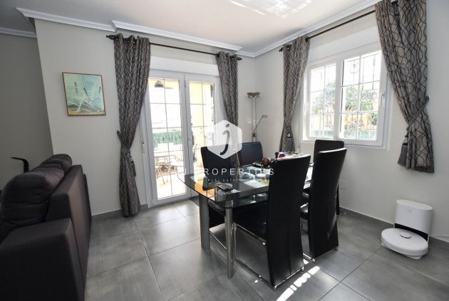 Resale - Villa -
Orihuela Costa - Costa Blanca