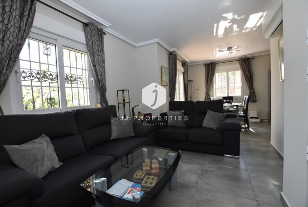 Resale - Villa -
Orihuela Costa - Costa Blanca