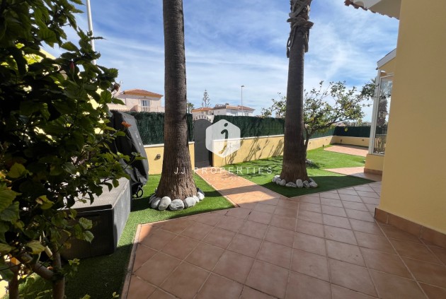 Resale - Villa -
Orihuela Costa - Costa Blanca