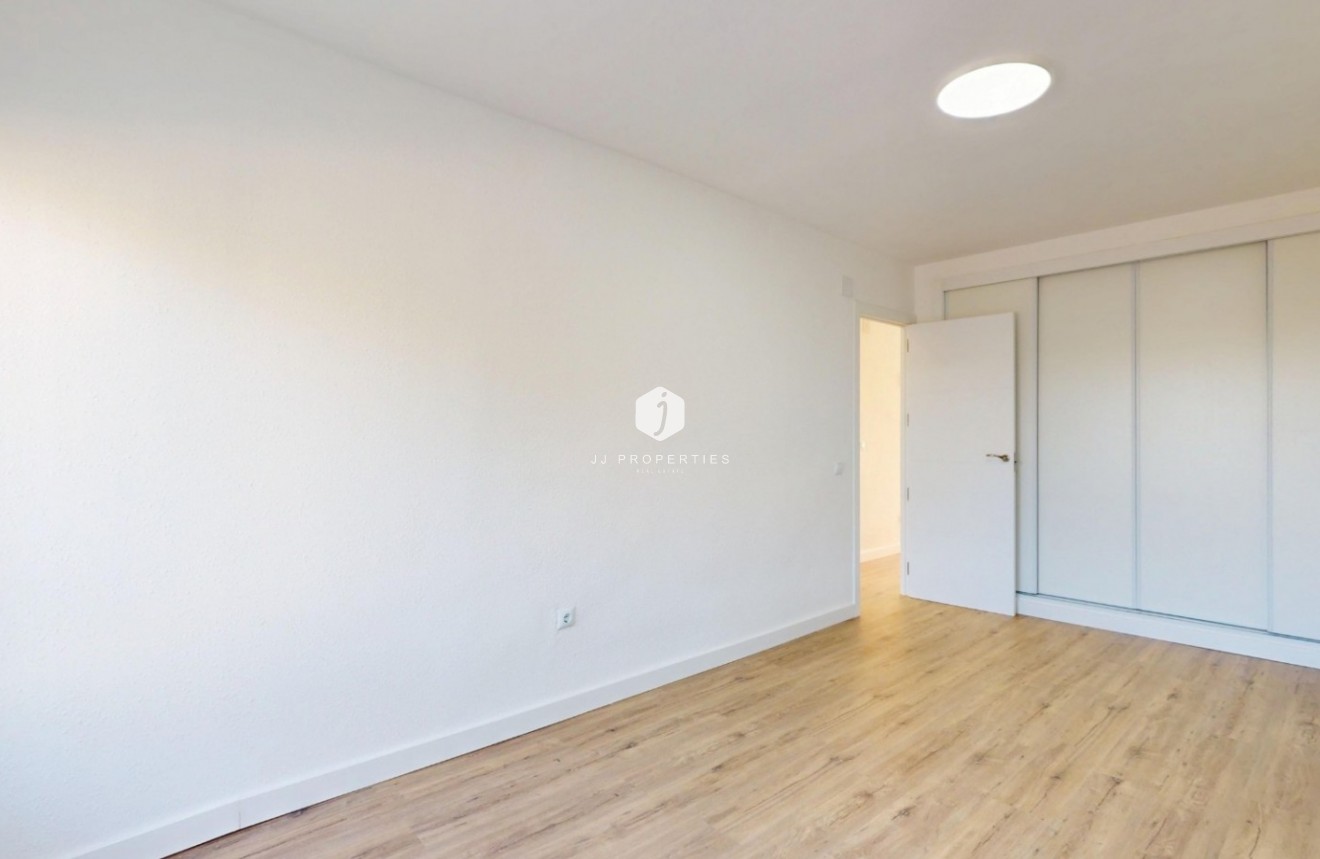 Z drugiej ręki - Mieszkanie w bloku -
Orihuela Costa - Costa Blanca