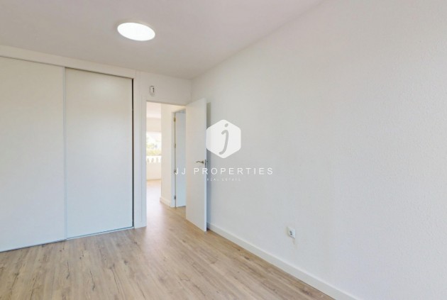 Z drugiej ręki - Mieszkanie w bloku -
Orihuela Costa - Costa Blanca