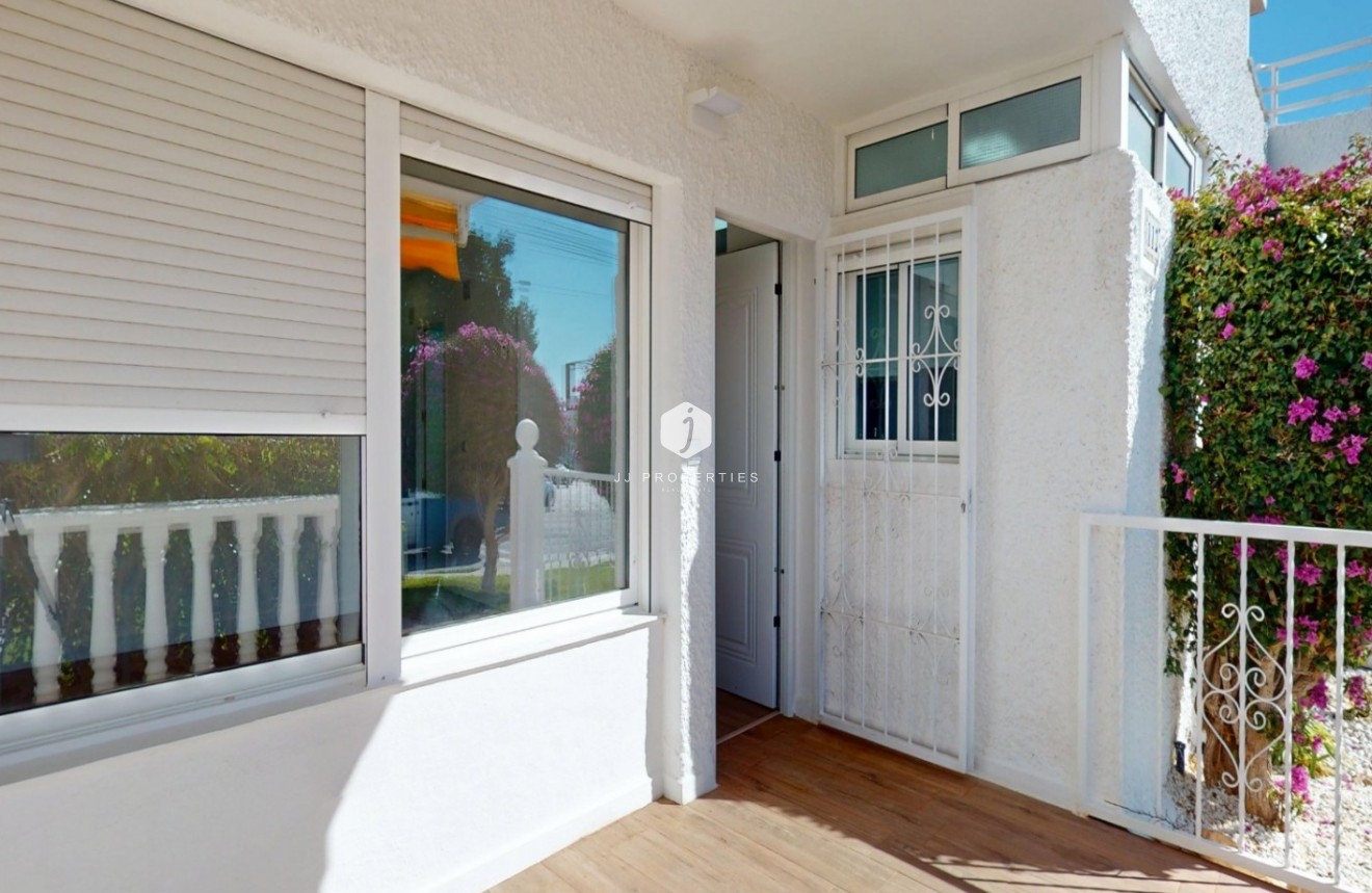 Z drugiej ręki - Mieszkanie w bloku -
Orihuela Costa - Costa Blanca