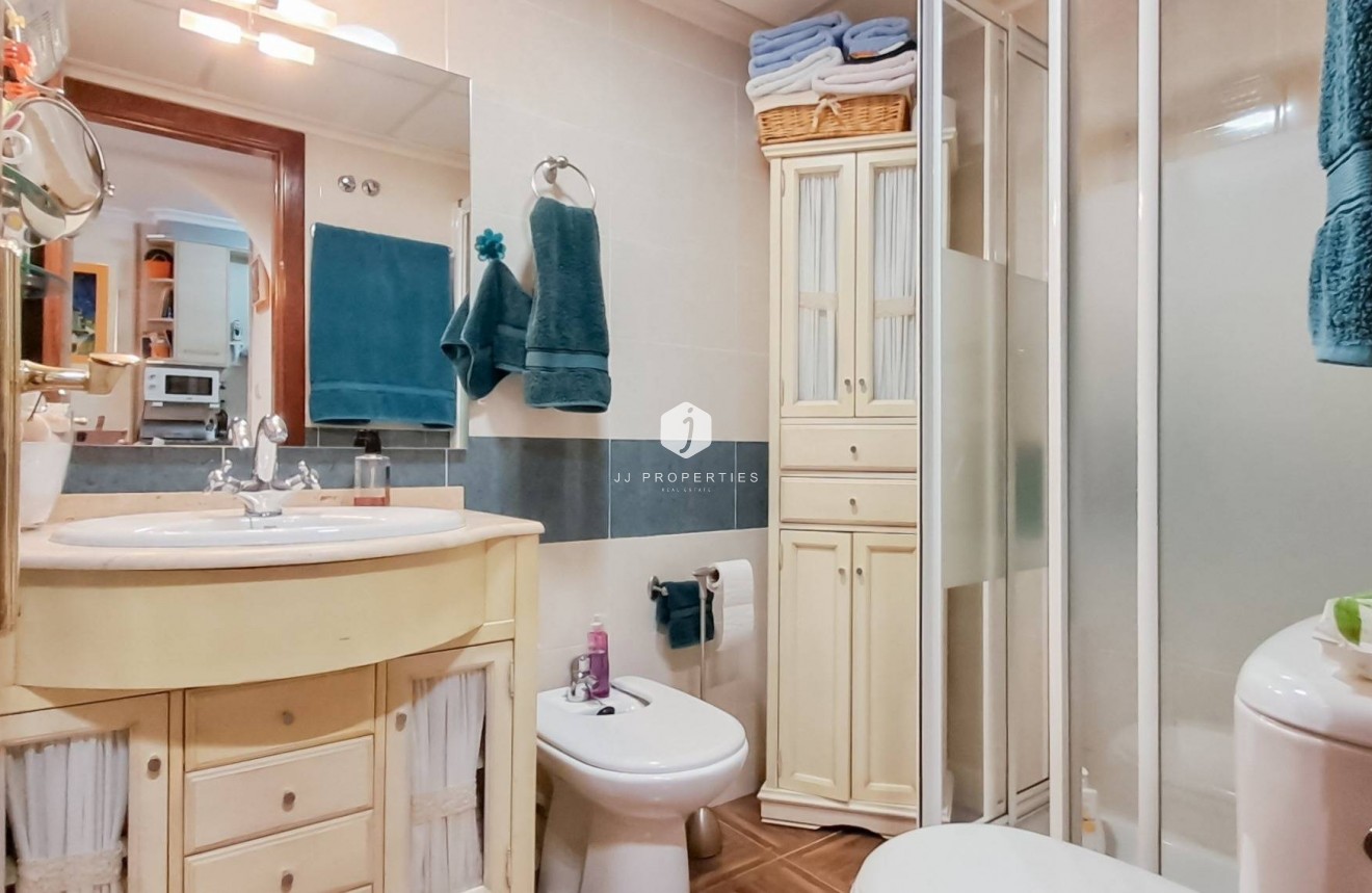 Resale - Apartment / flat -
Torrevieja - Parque Acuático - Sector 25