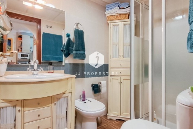 Resale - Apartment / flat -
Torrevieja - Parque Acuático - Sector 25