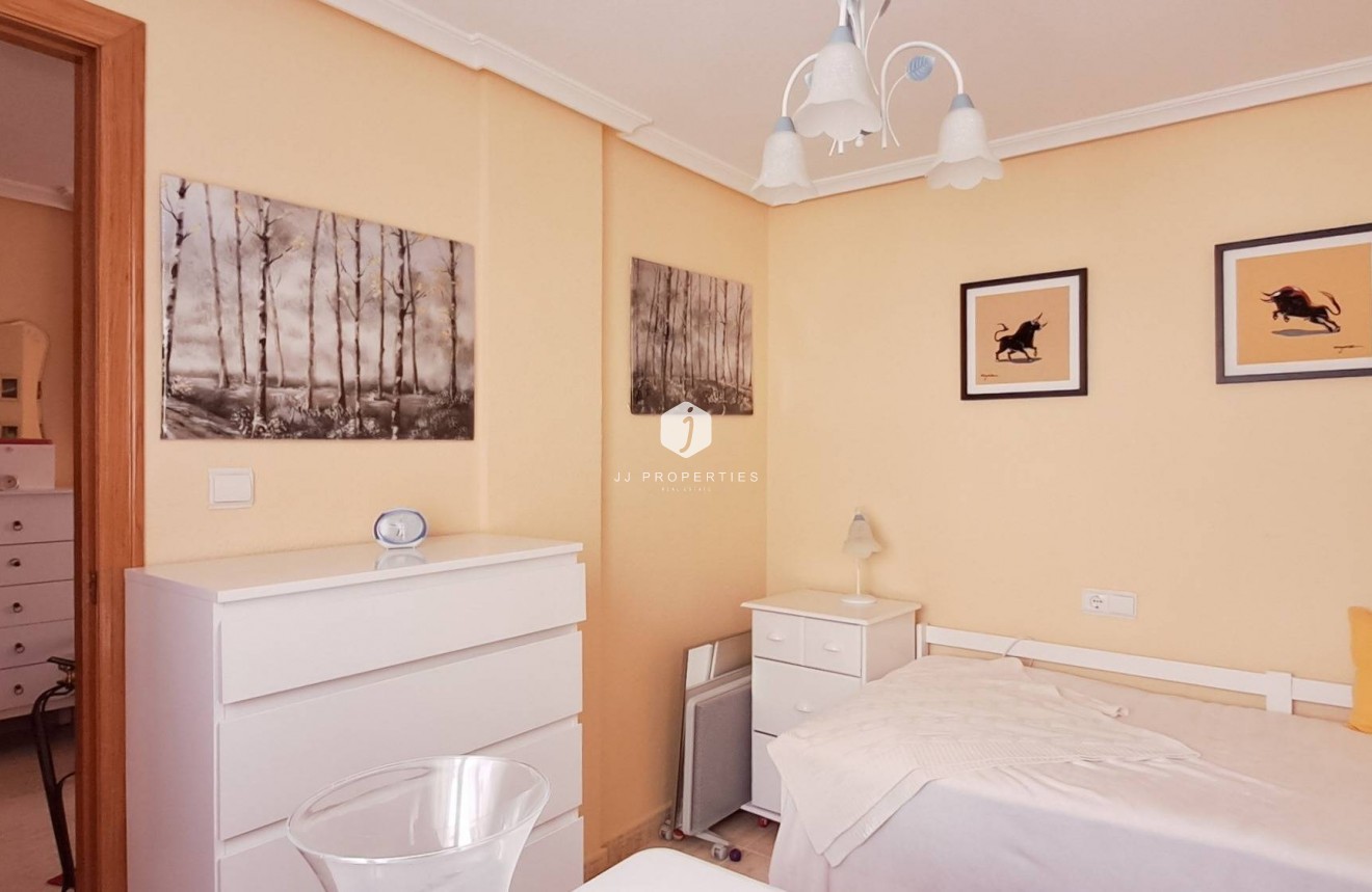 Aus zweiter Hand - Penthouse -
Torrevieja