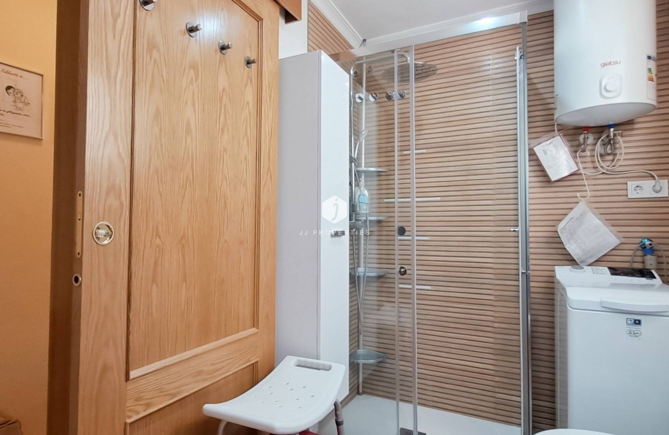 Aus zweiter Hand - Penthouse -
Torrevieja