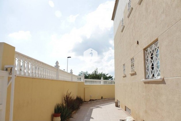 D'occasion - Villa -
Torrevieja - La Siesta - El Salado - Torreta