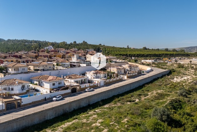 Resale - Villa -
Bigastro - Inland