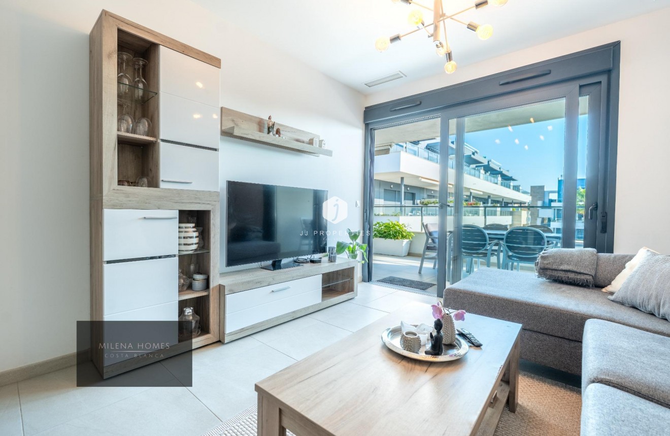 Resale - Apartment / flat -
Orihuela Costa - La Zenia