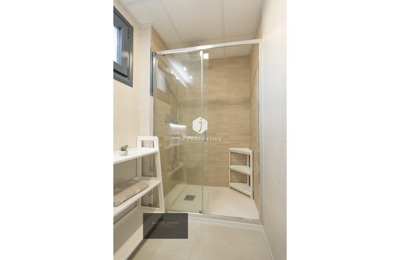 Resale - Apartment / flat -
Orihuela Costa - La Zenia