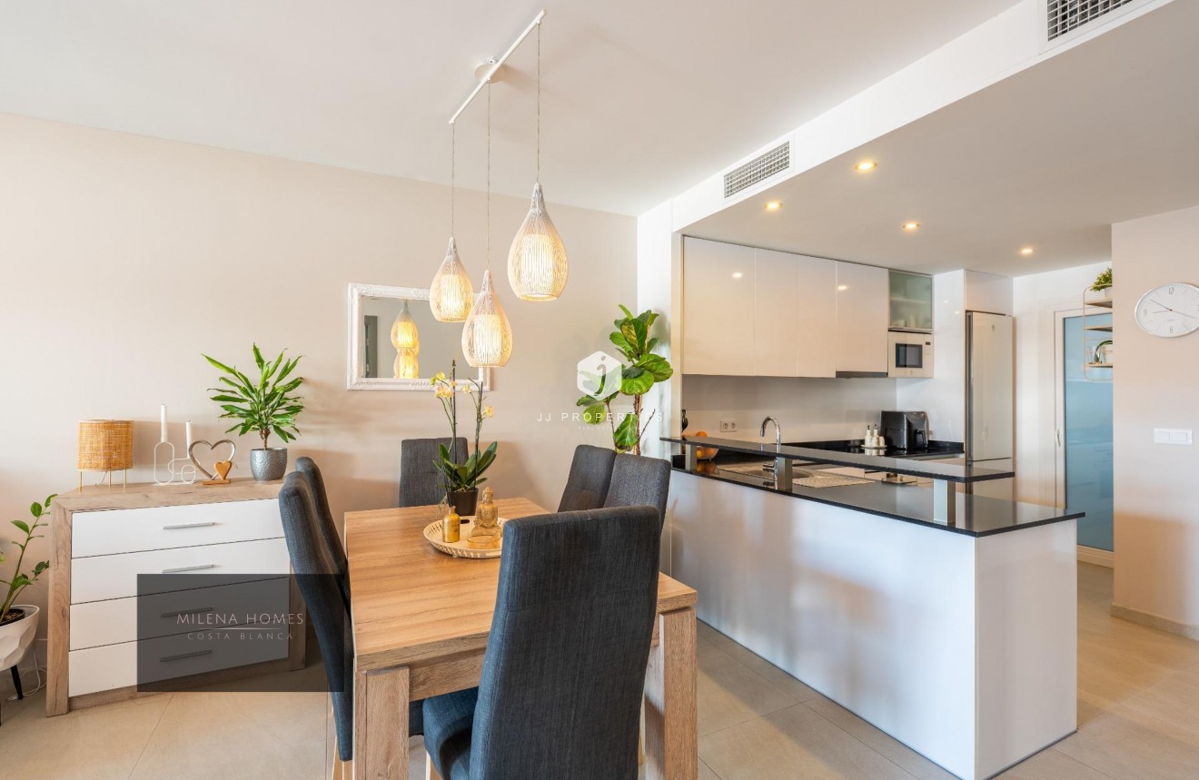 Resale - Apartment / flat -
Orihuela Costa - La Zenia