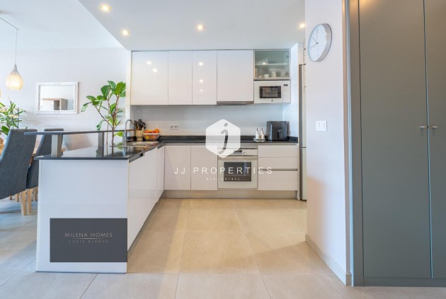 Resale - Apartment / flat -
Orihuela Costa - La Zenia