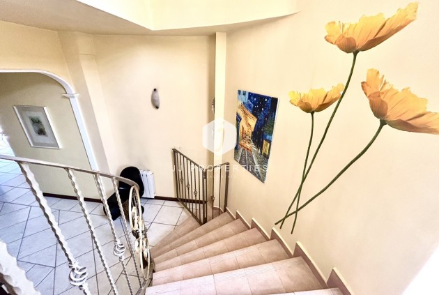 Resale - Villa -
La Mata - Costa Blanca