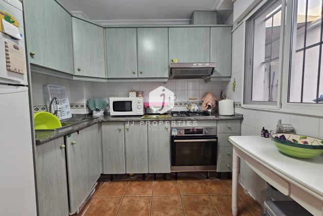 Resale - Villa -
La Zenia - Costa Blanca