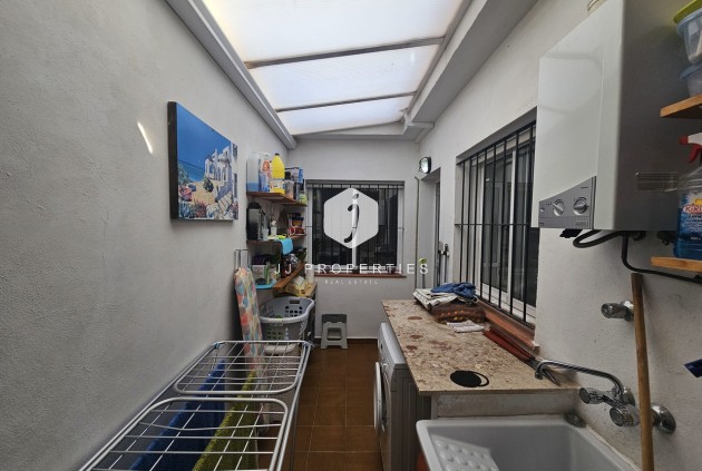 Resale - Villa -
La Zenia - Costa Blanca