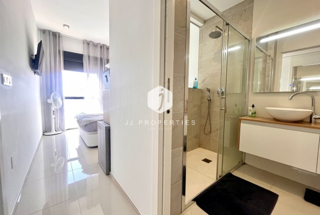 Resale - Apartment / flat -
La Zenia - Costa Blanca