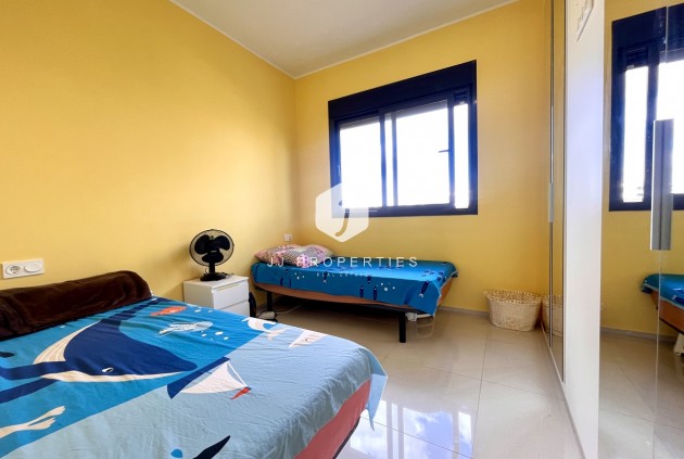 Resale - Apartment / flat -
La Zenia - Costa Blanca