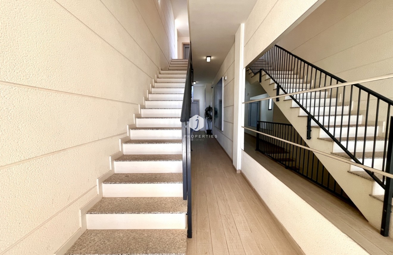 Resale - Apartment / flat -
La Zenia - Costa Blanca