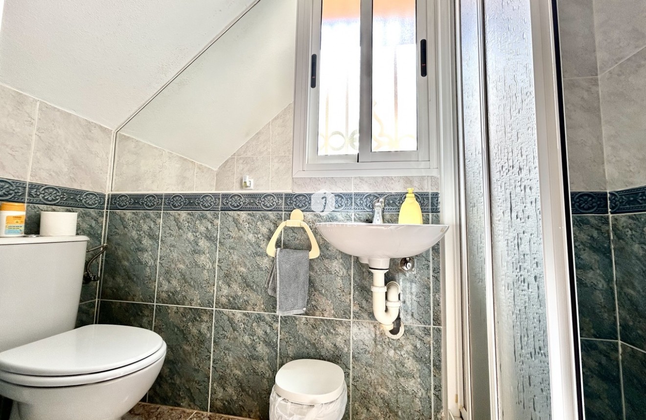 Resale - Chalet -
Cabo Roig - Costa Blanca