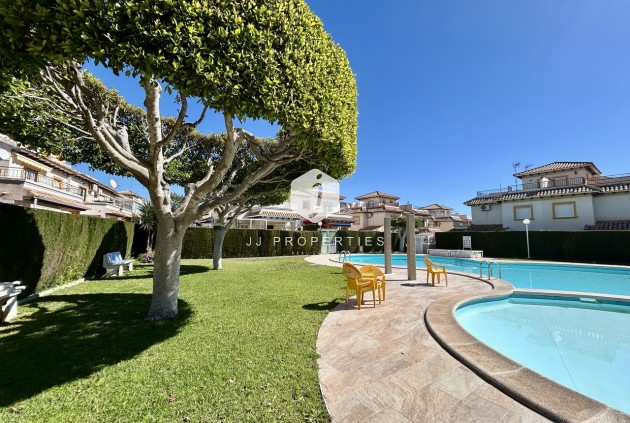 Resale - Penthouse -
Playa Flamenca - Costa Blanca