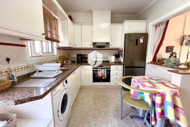 Resale - Apartment / flat -
Playa Flamenca - Costa Blanca