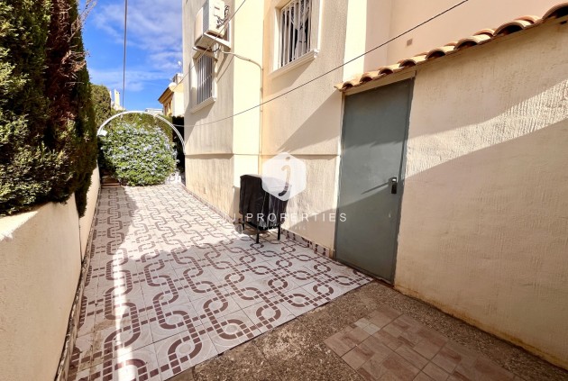 Resale - Apartment / flat -
Playa Flamenca - Costa Blanca