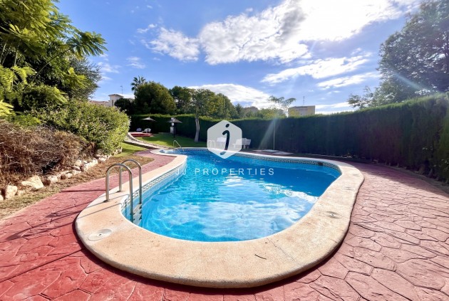 Resale - Apartment / flat -
Playa Flamenca - Costa Blanca