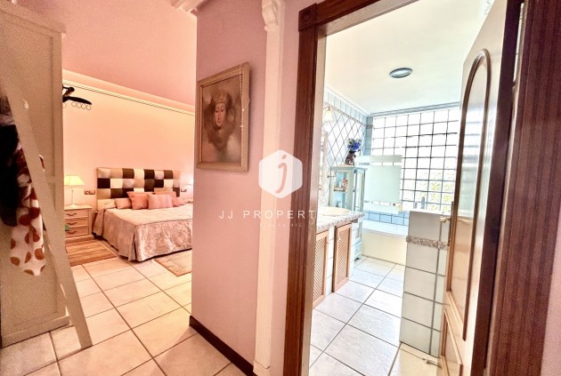 Resale - Villa -
La Mata - Costa Blanca