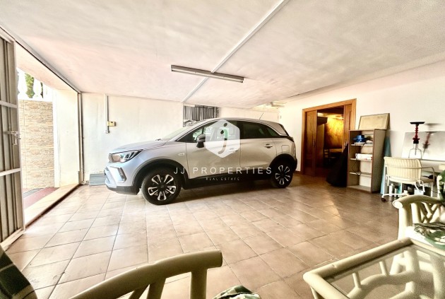 Resale - Villa -
La Mata - Costa Blanca