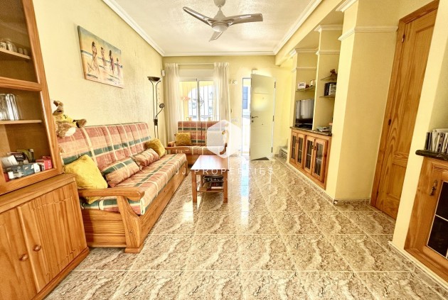 Resale - Chalet -
La Zenia - Costa Blanca