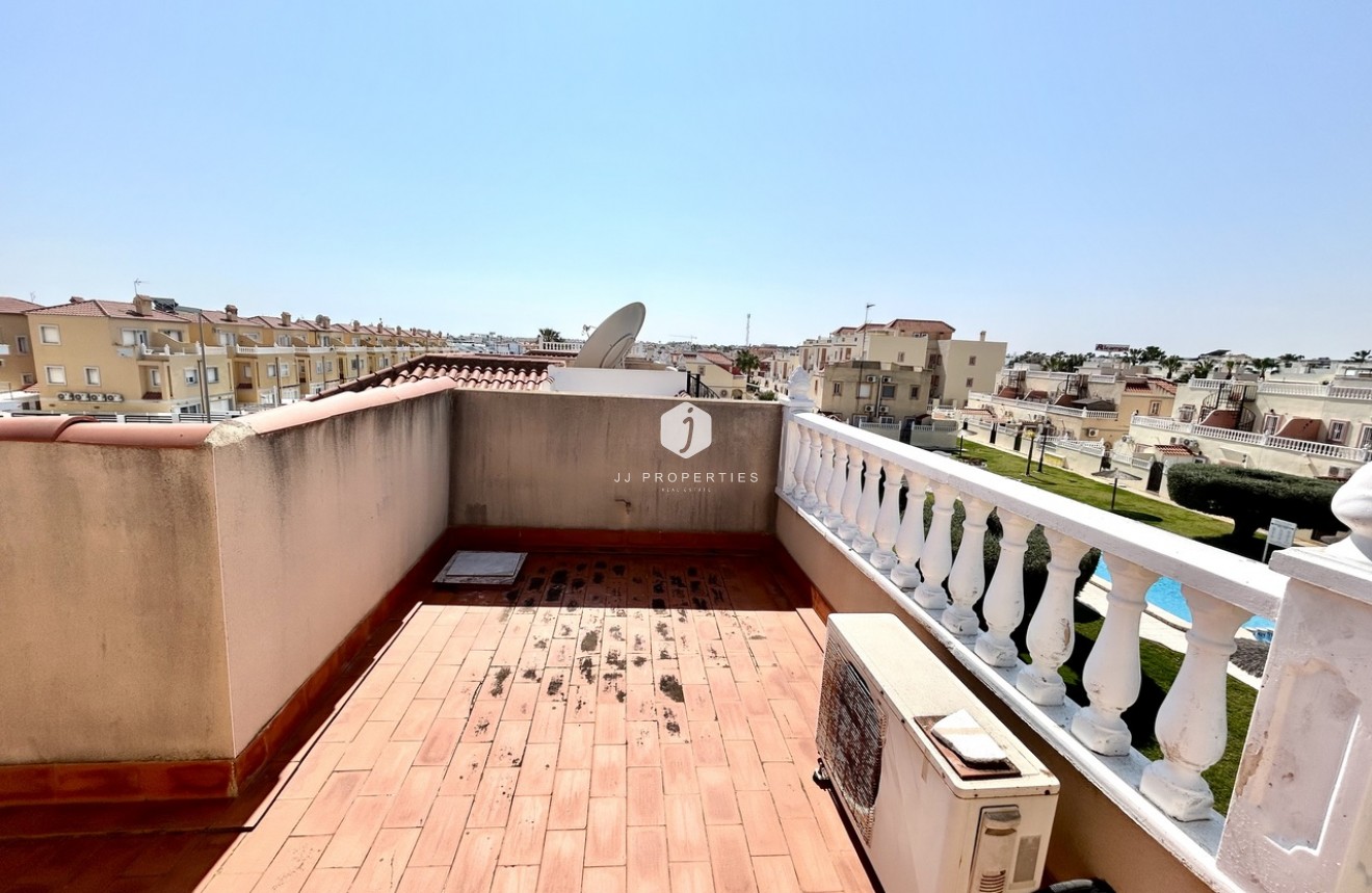 Resale - Chalet -
La Zenia - Costa Blanca