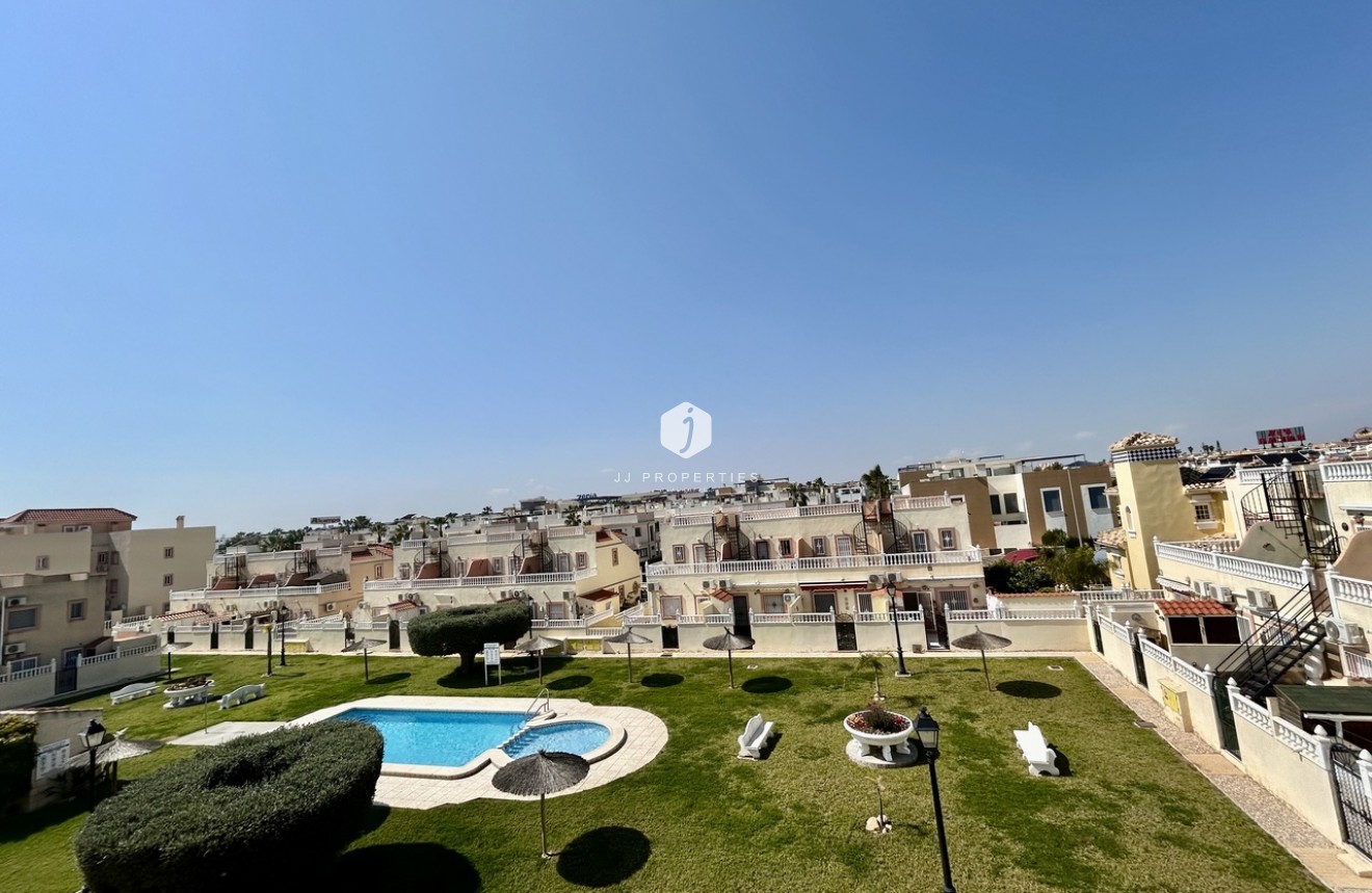 Resale - Chalet -
La Zenia - Costa Blanca