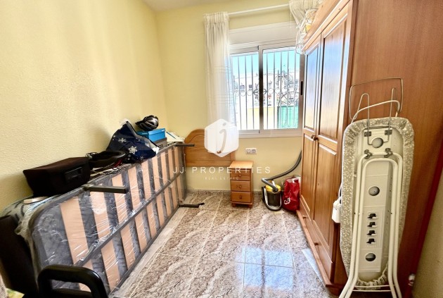 Resale - Chalet -
La Zenia - Costa Blanca