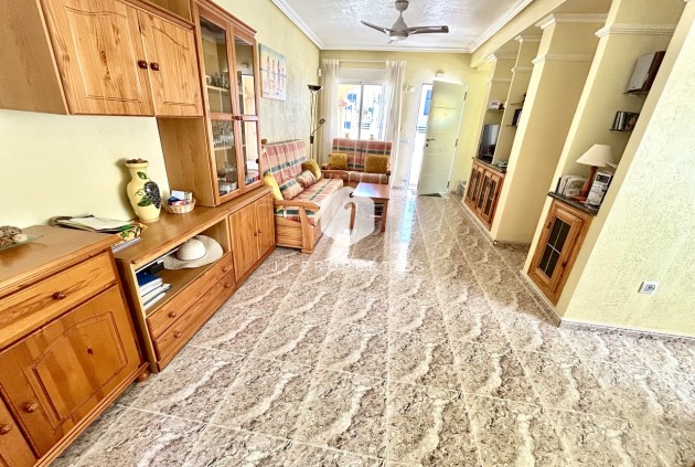 Resale - Chalet -
La Zenia - Costa Blanca