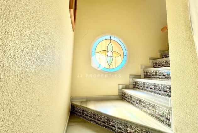 Resale - Chalet -
La Zenia - Costa Blanca