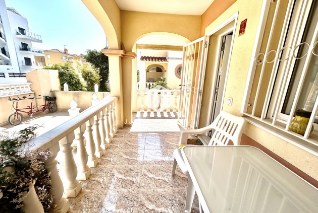 Resale - Chalet -
La Zenia - Costa Blanca