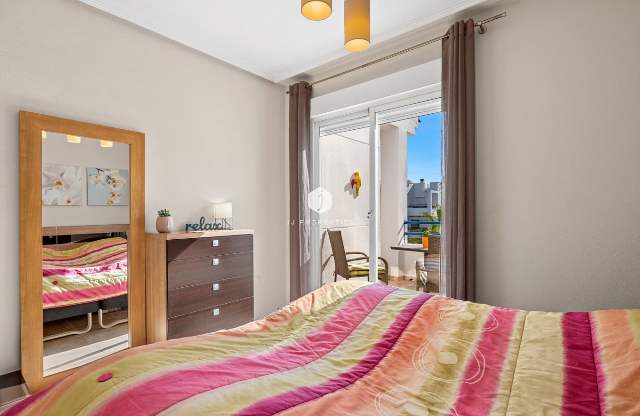 Resale - Apartment / flat -
Torrevieja - Costa Blanca