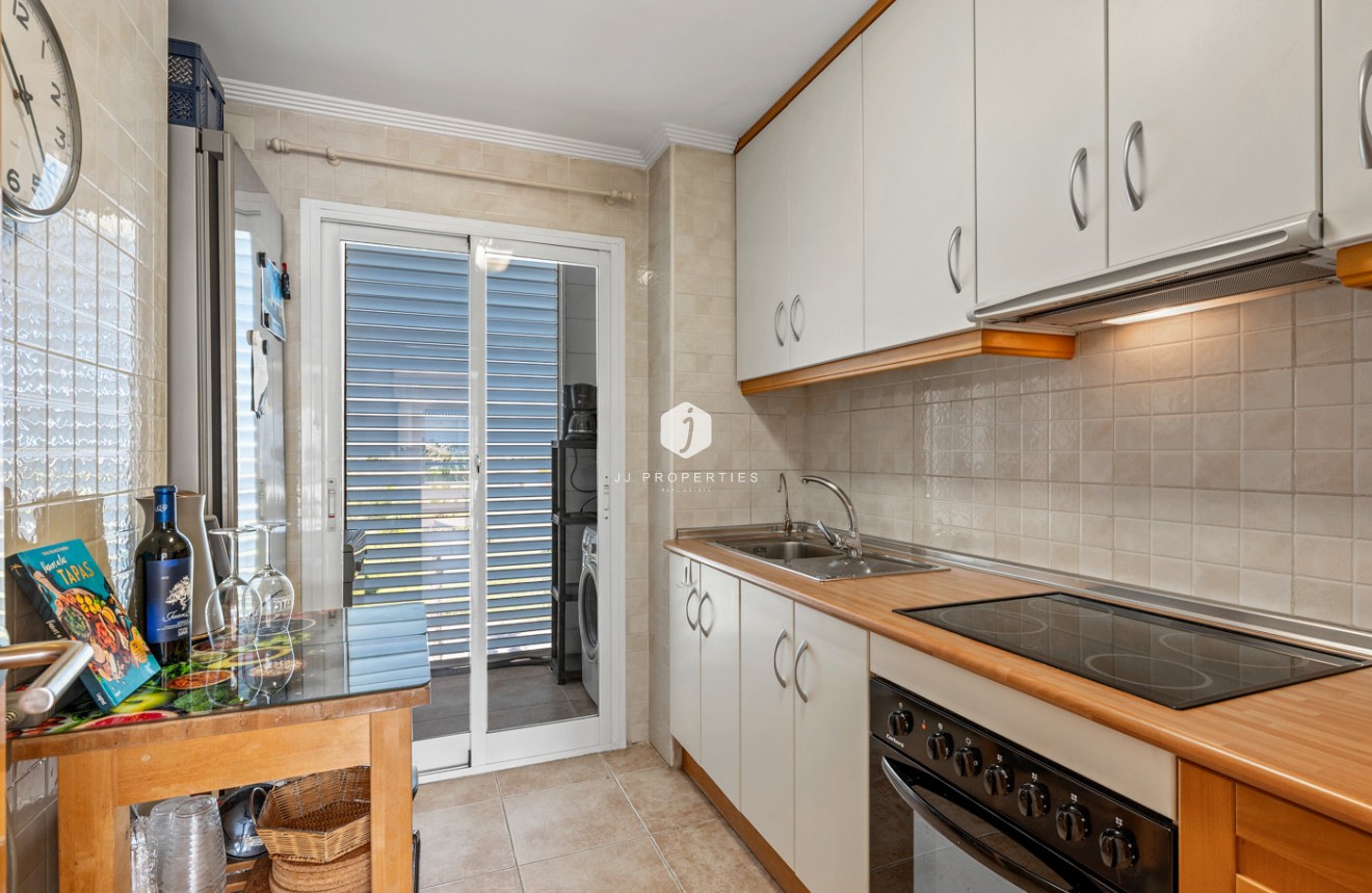 Resale - Apartment / flat -
Torrevieja - Costa Blanca