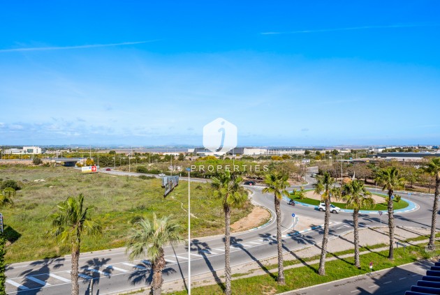 Resale - Apartment / flat -
Torrevieja - Costa Blanca